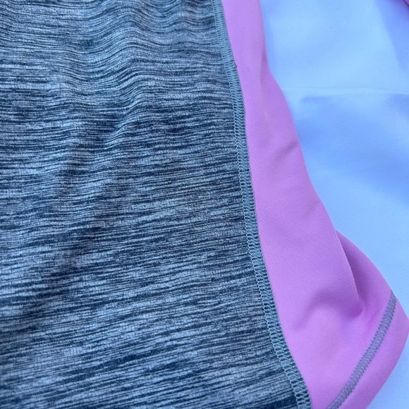 Womens Under Armor Sweater Half Zip XS - Picture 9 of 9